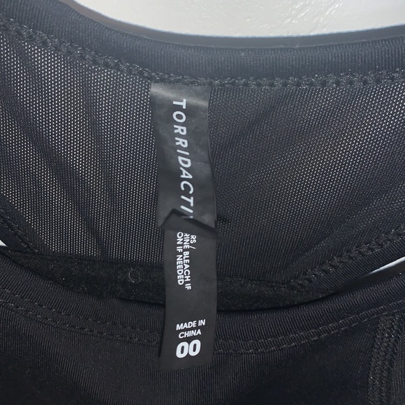 Torrid mesh inset high neck sports bra - Picture 5 of 5